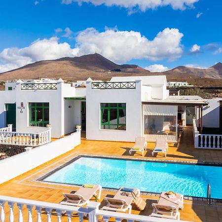 Villa Sol Y Mar Yaiza  Exterior photo